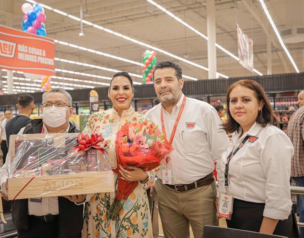 felicita-mirtha-a-la-familia-ley-meridiano-mx