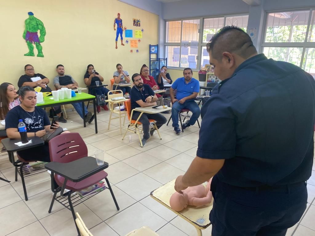 Capacitan a personal de educación básica en materia de Protección Civil ...