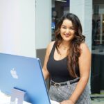 pag8-1 MAC STORE LLEGA A  (6)